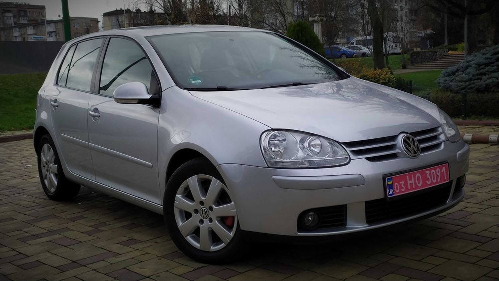 Volkswagen Golf 5 2007р 1,6МРІ бензин без підкрасів! Клімат!