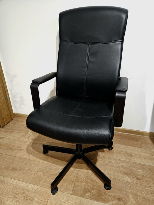 Fotel biurowy obrotowy MALKOLM IKEA