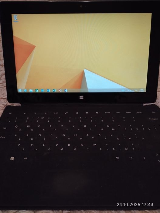 Планшет Microsoft Surface RT 32 GB
