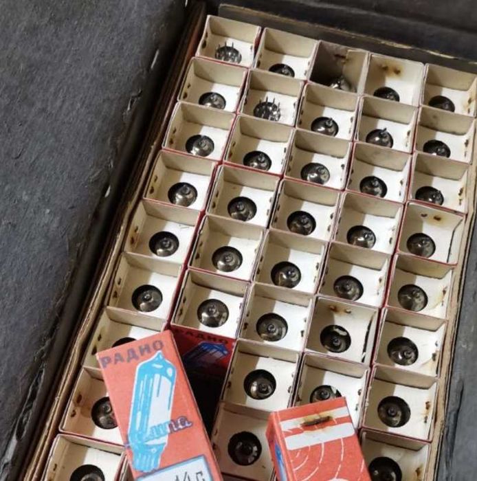 Радиолампа лампа 6Н14П новая