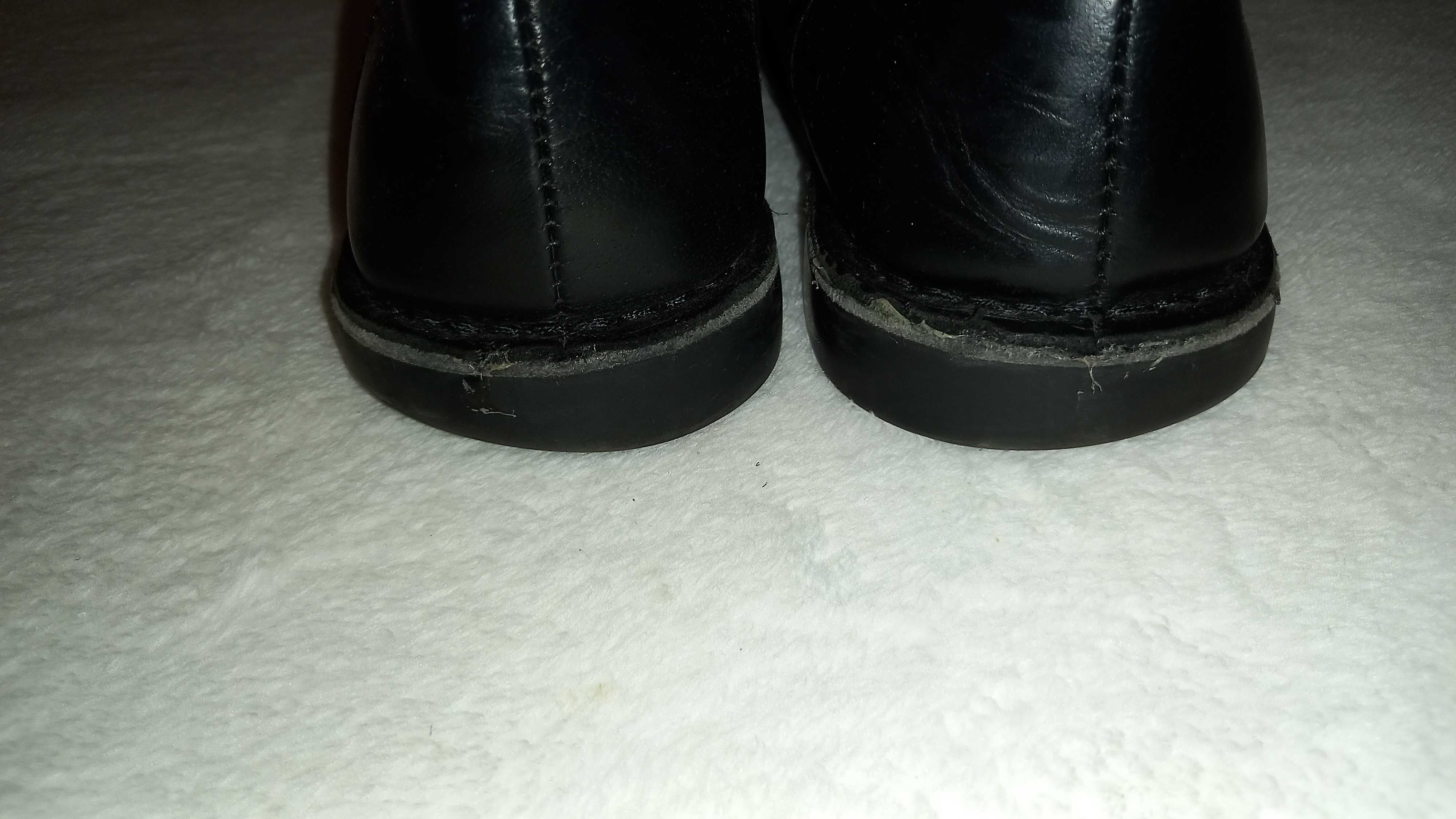 Półbuty czarne sznurowane roz. 41 dł wkładki 26,5 cm