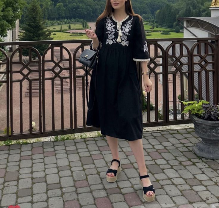 Вишита лянна сукня плаття льон вишиванка сукня з вишивкою