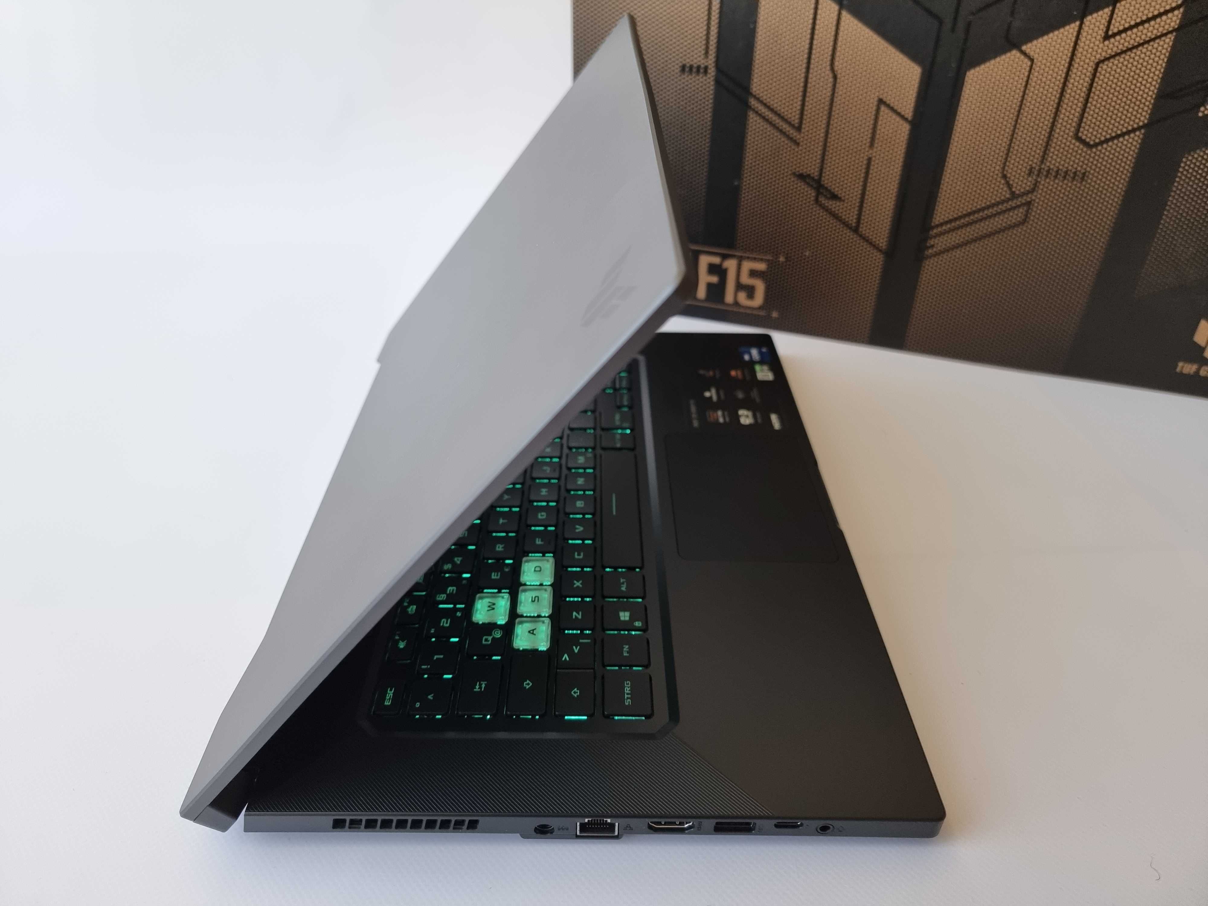 Asus TUF DASH F15 I5 11300H/RTX 3060/RAM 16GB/SSD 512GB/144Hz