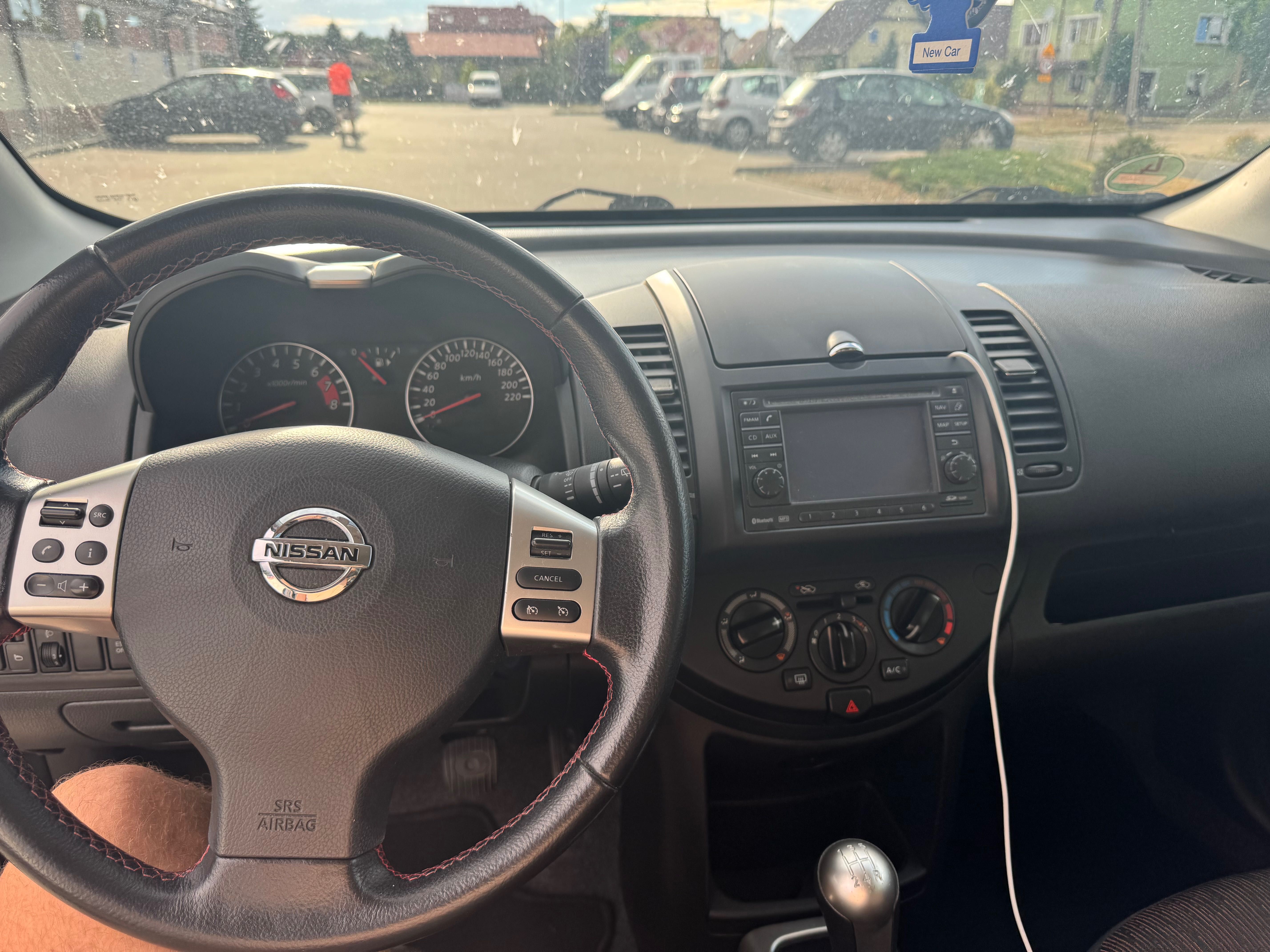 Nissan Note 2010 rok