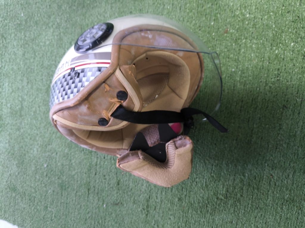 Capacete mota Itália