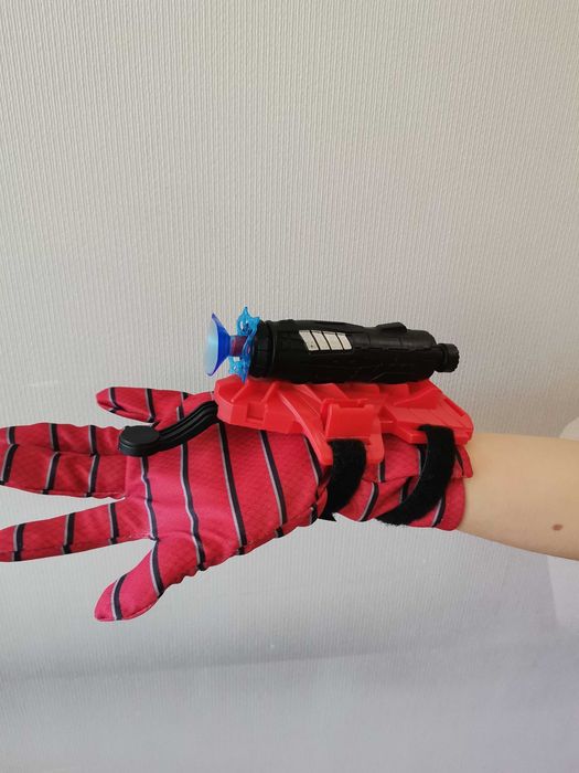 Рукавичка Людини павука з павутиною та присосками