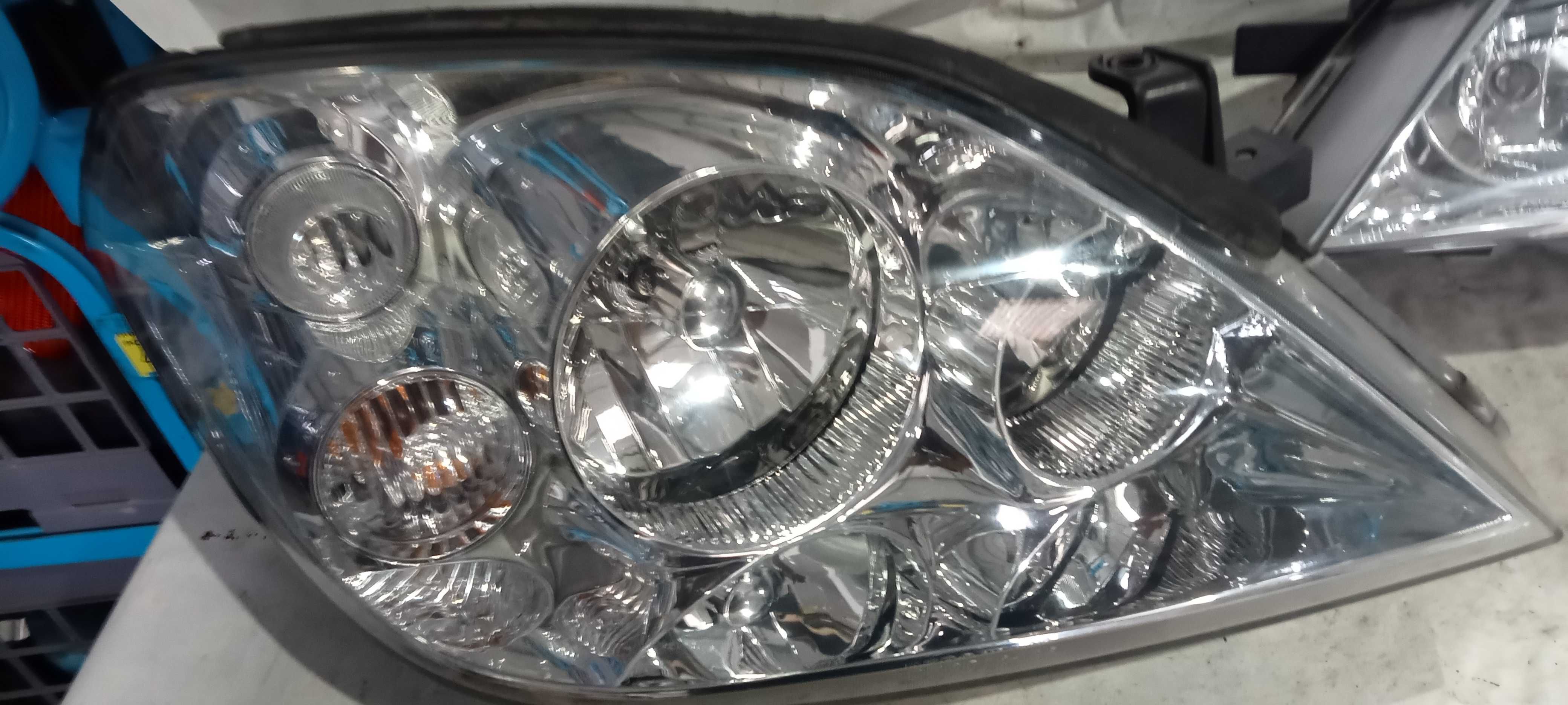 Farol Nissan Primera P12 DEPO