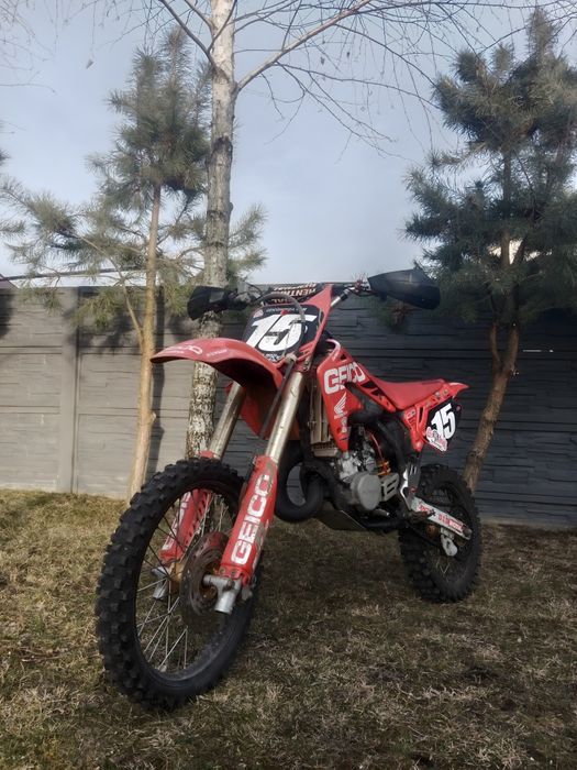 Cross honda cr85