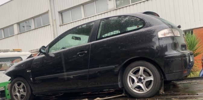 Pára choques traseiro seat ibiza 6l