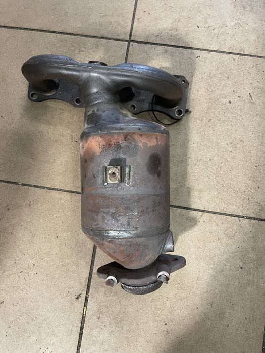 Katalizator dacia reno 208A03629r