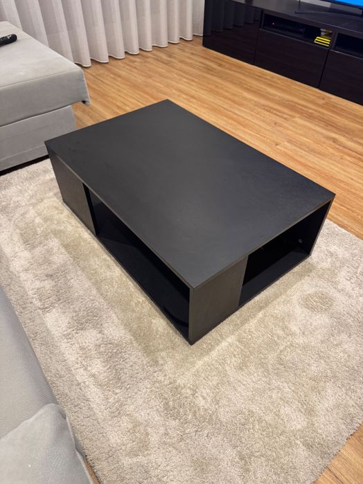 Mesa de centro preta