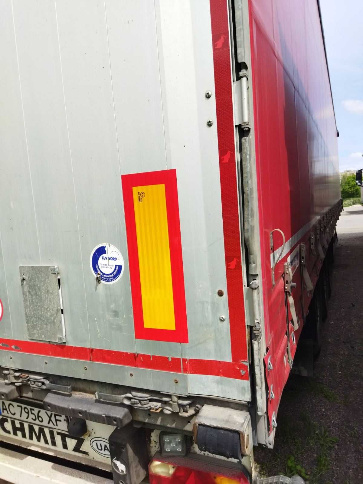 Напівпричіп шмітц