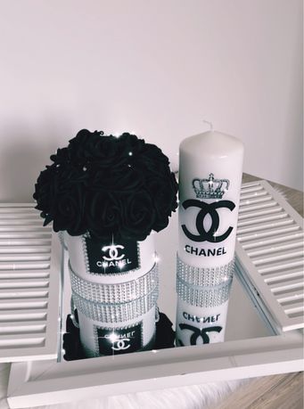 Flower box i swieca Chanel