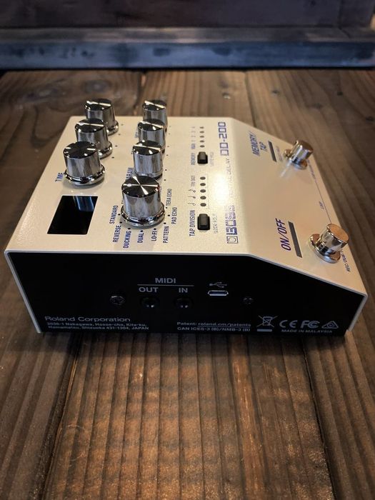 Boss XS-1 + DD200 troco por HX Stomp