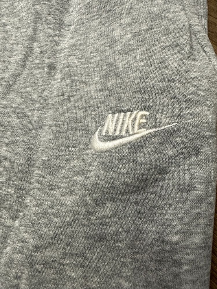 Nike спортивні штани S