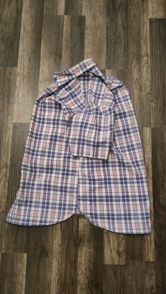 świetna koszula Tommy Hilfiger jak nowa
