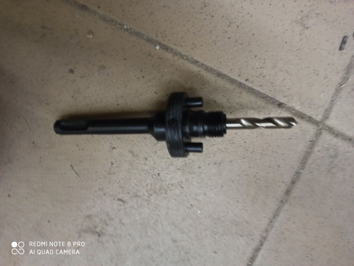 Adapter do otwornic bi- metal
