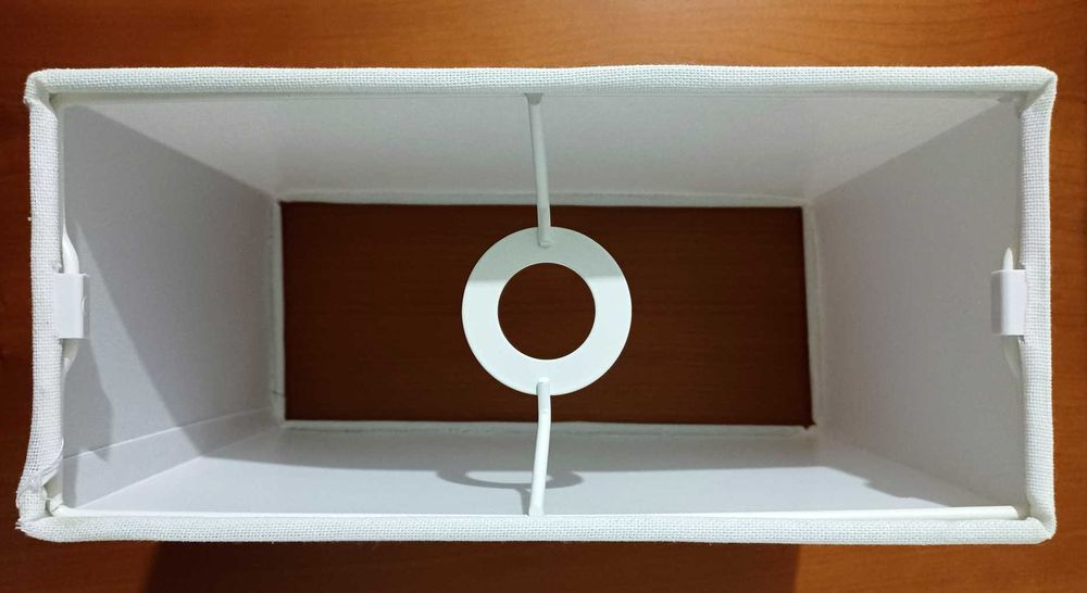 x2 Abajures brancos para candeeiro.