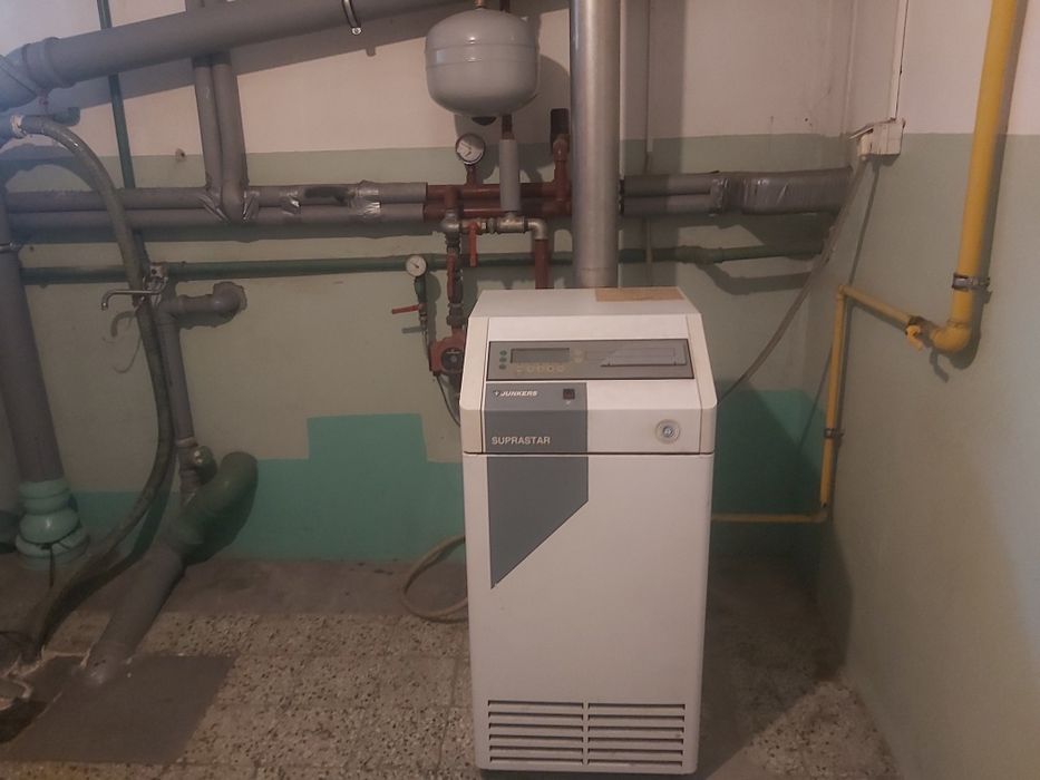 Piec, kocioł na gaz ziemny Junkers Suprastar KN 12 - 8DP 23