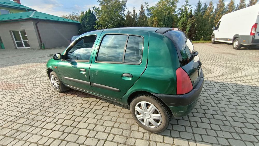 Renault Clio 2 1.1 benzyna 5 drzwi do jazdy