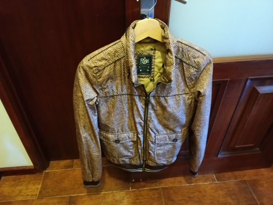 Parka,de Homem. Em muito bom estado.