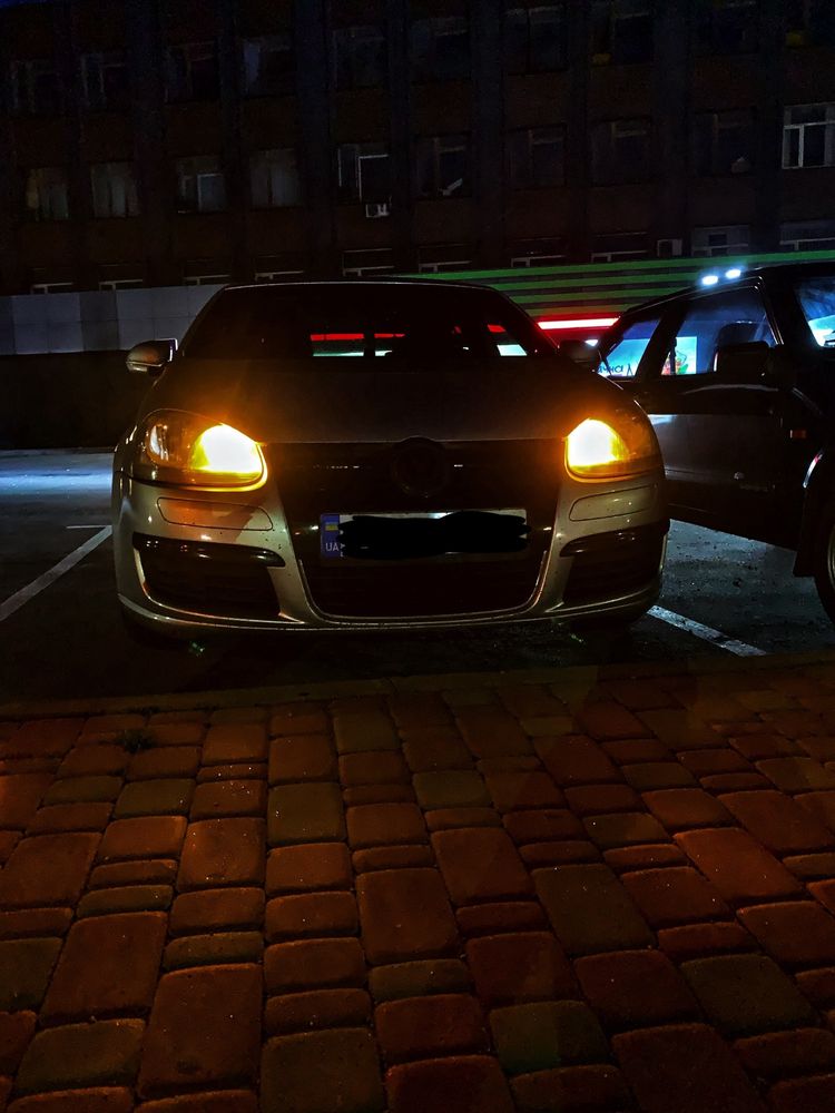 Volkswagen Jetta 2,5 атмосферний