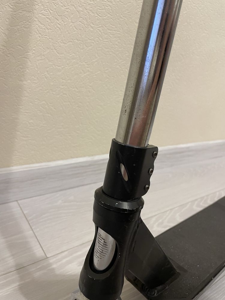 Продам трюковой самокат Movino X-Core New (black