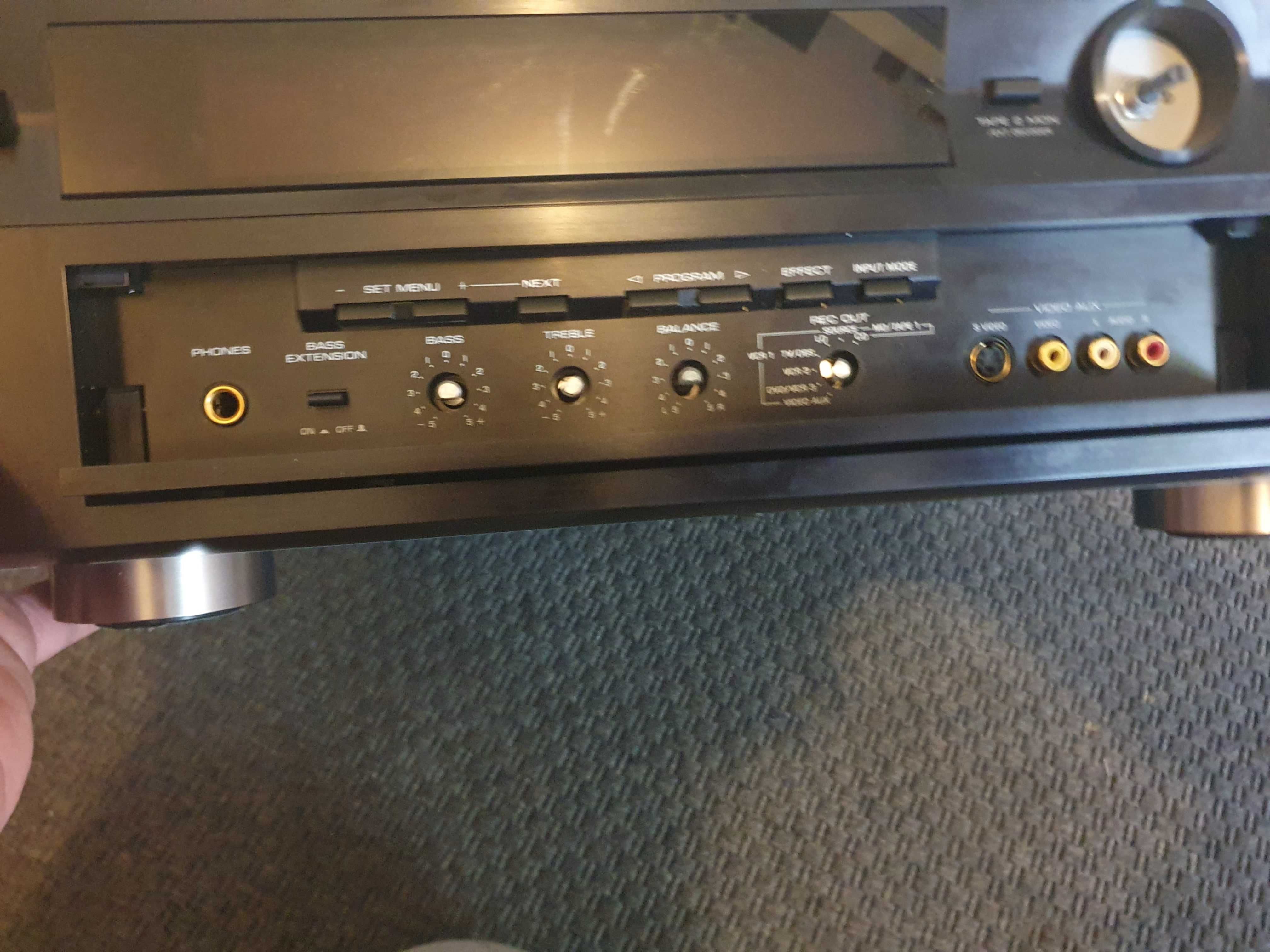 Niesprawny Wzmacniacz kina domowego Yamaha DSP-A1
