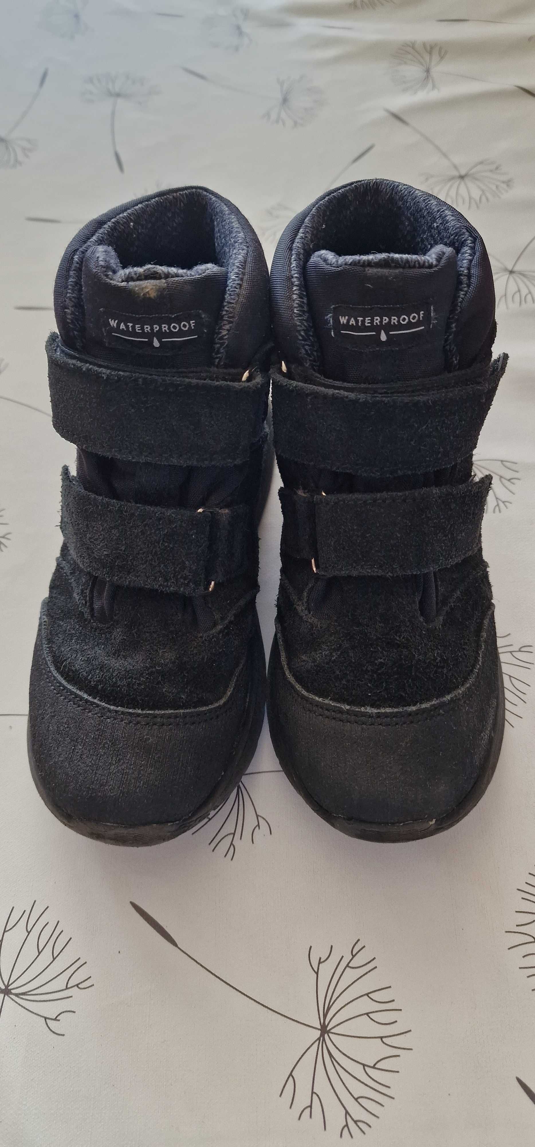 Buty Mrugała rozmiar 33 czarne