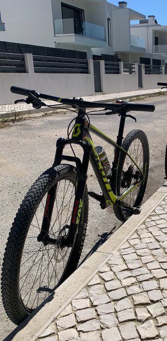 Scott Scale Carbon 29” – Shimano – Excelente Estado