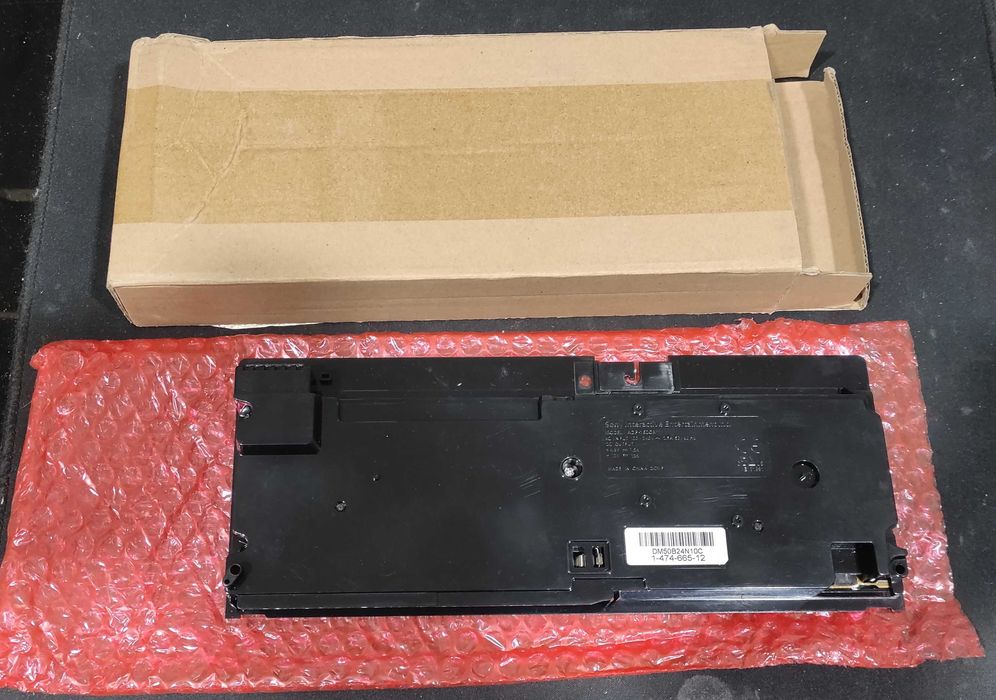 PSU Fonte de Alimentação PS4 Recondicionadas