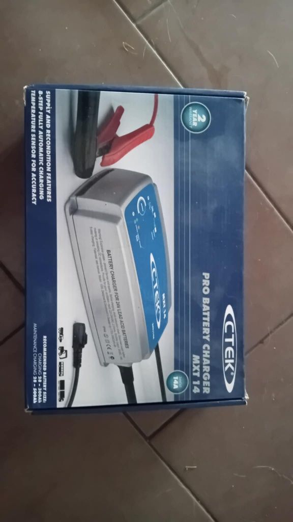 Prostownik Ctek mxt 14  24v/14A