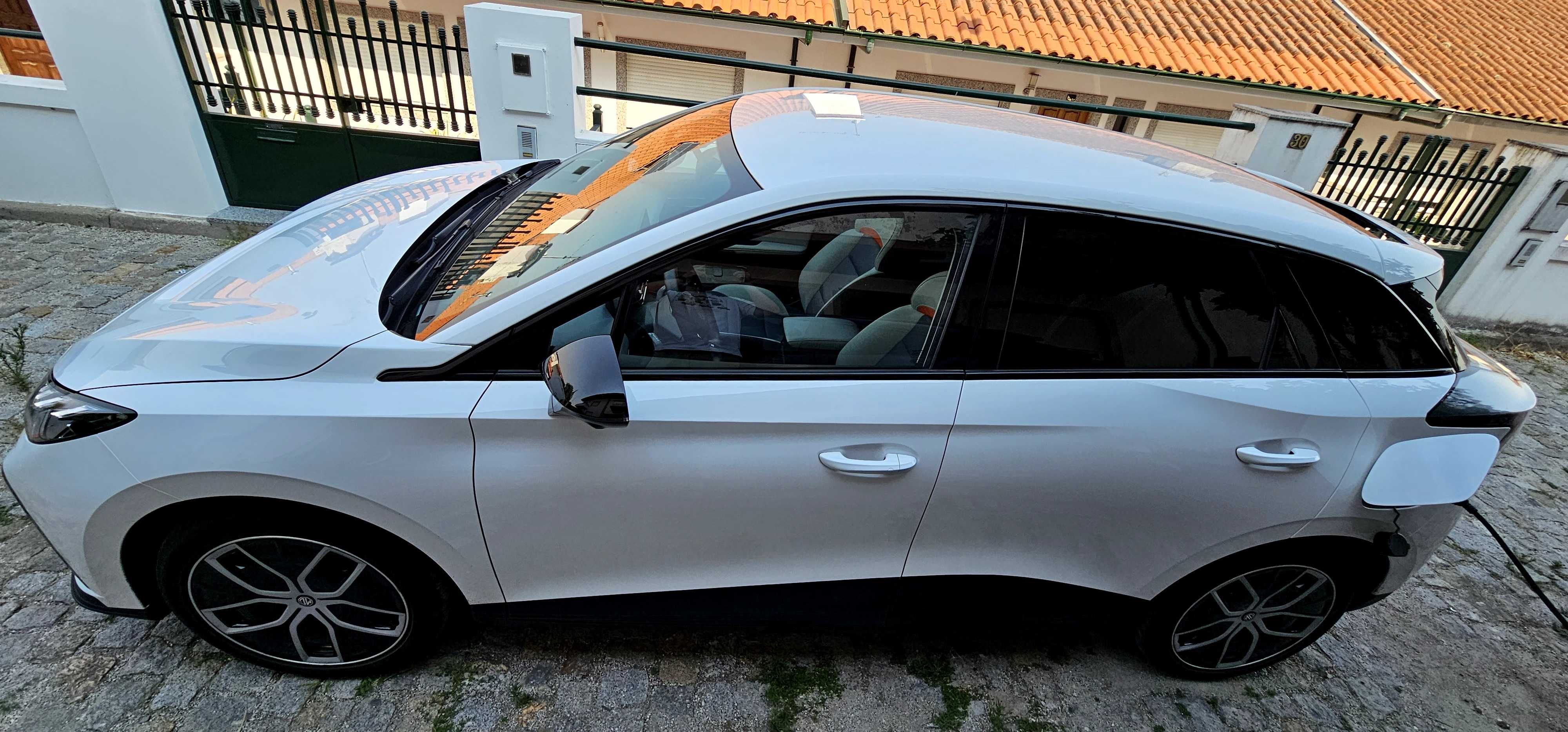 MG4 Eletric 64kWh Luxury