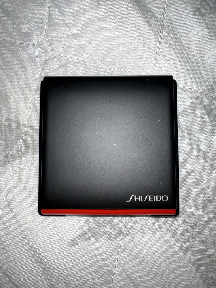 Изумрудные моно - тени Shiseido. Оригинал.