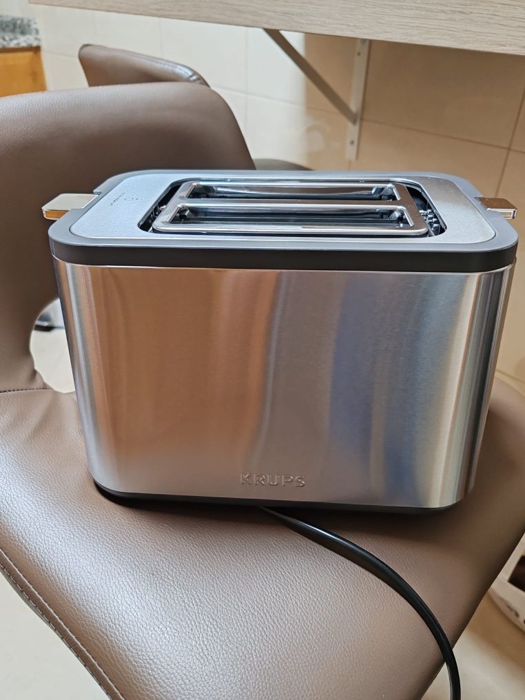 Torradeira Krups KH442D10 - Nova