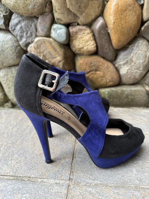 Жіночі босоніжки Georgeous your feet look