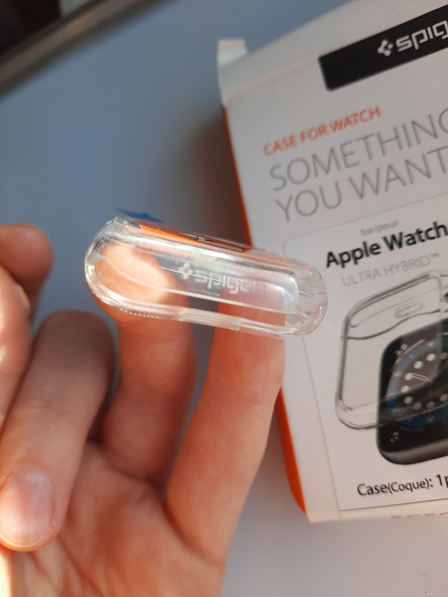 Watch case etui obudowa na Apple Watch 40mm   Spigen