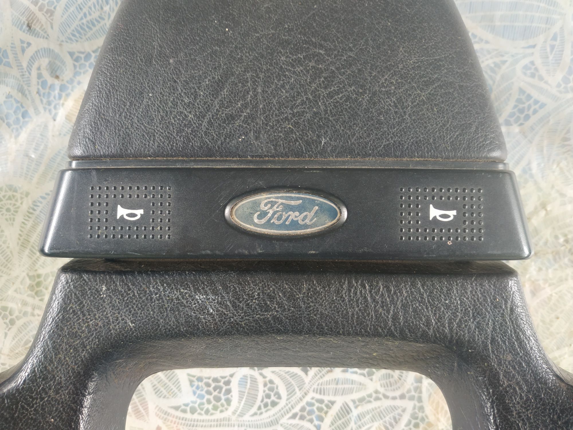 Продам Руль Ford