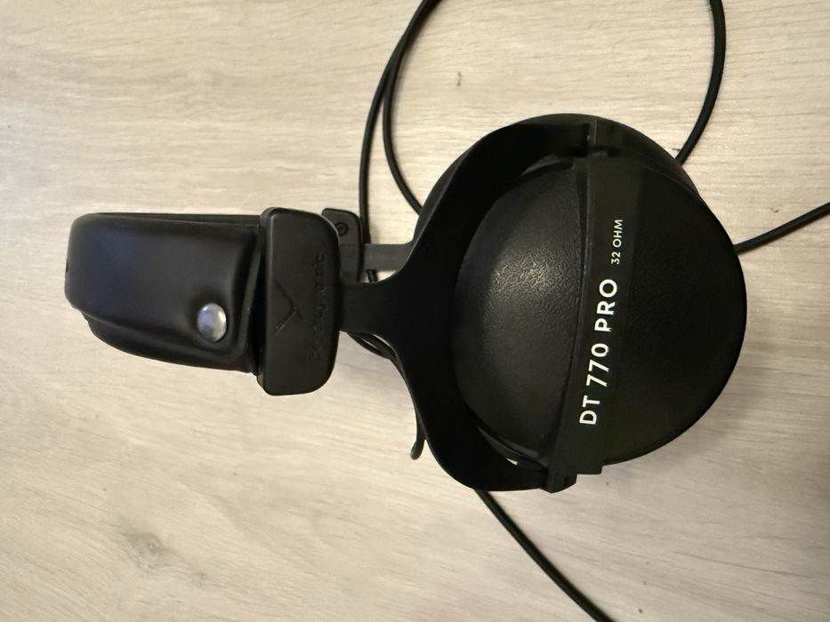 Słuchawki Beyerdynamic DT 770 PRO 32 Ohm