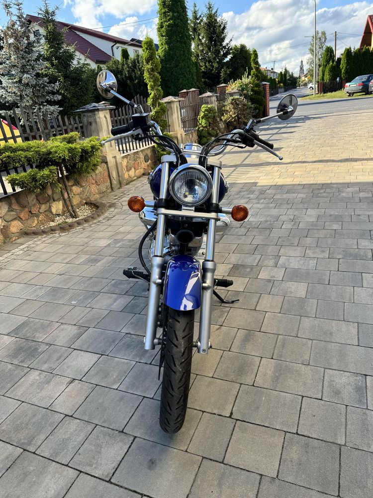 Suzuki VL 125 intruder 2000r