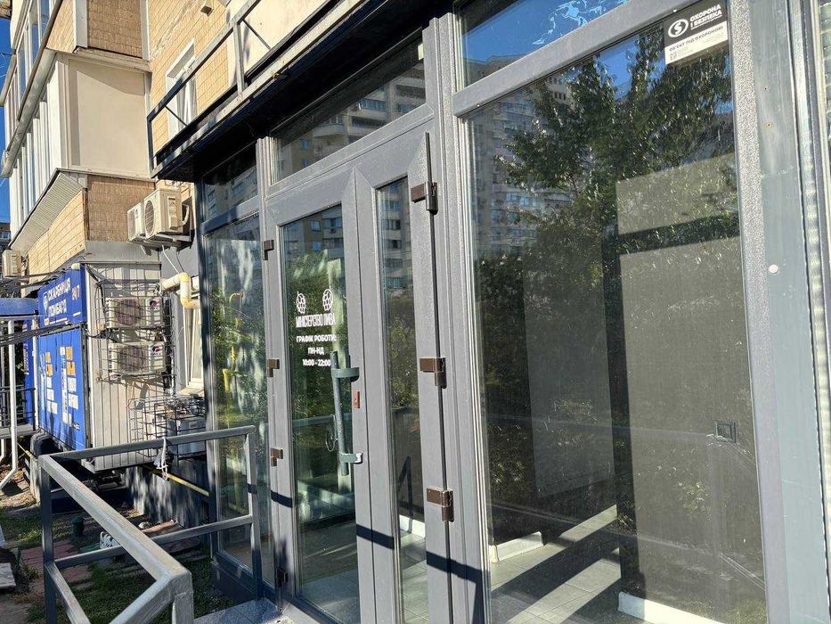 Здам Фасад 14м2 перехрестя вул.Головка/Преображенської Ринок/Фора/АТБ