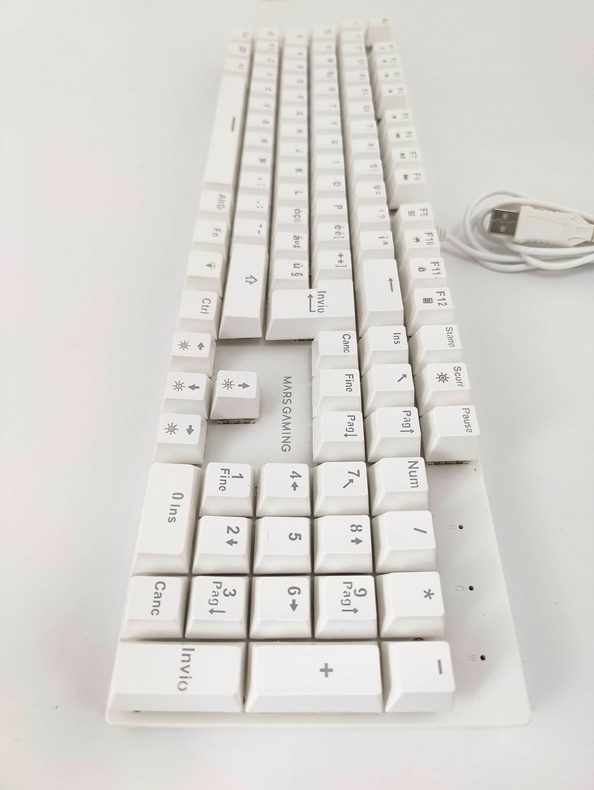 Klawiatura gamingowa mechaniczna  Mars Gaming MK422 biała