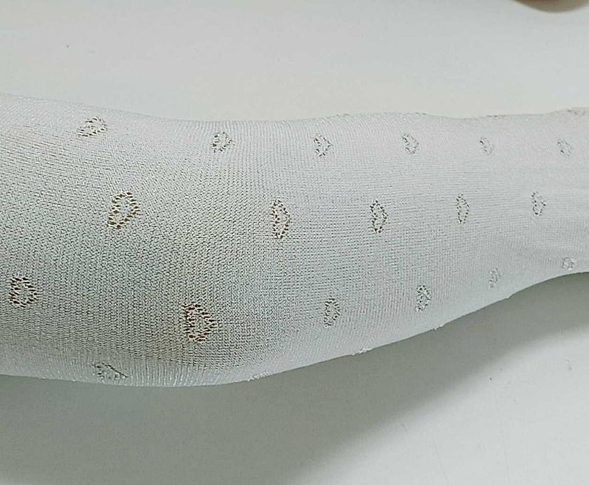 Bella Calze rajstopki białe serduszka rozmiar 6-12 miesięcy