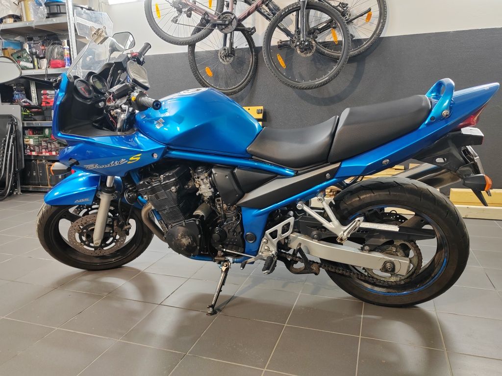 Suzuki GFS 650s Bandit