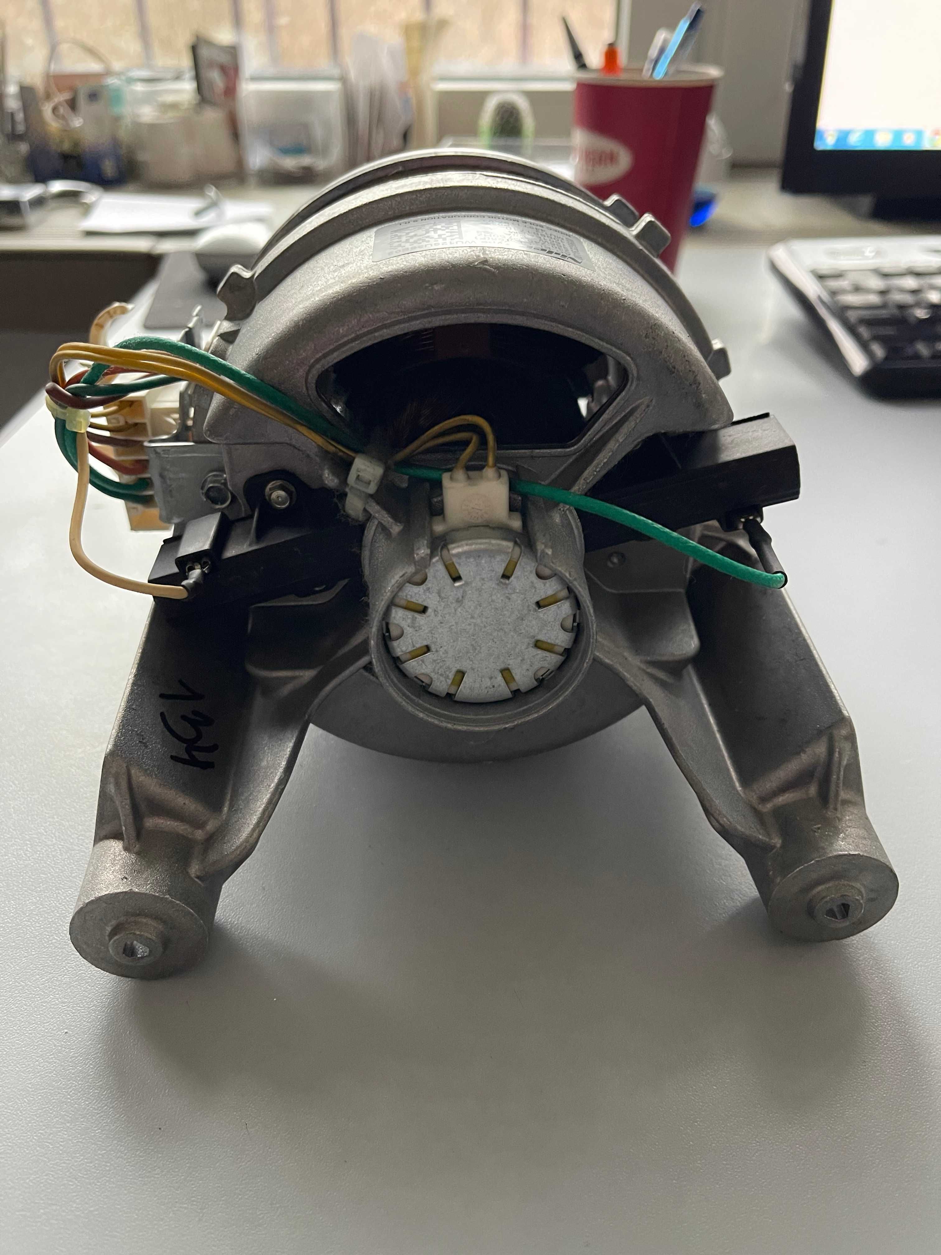 SILNIK NIDEC WU126U35E02 Electrolux