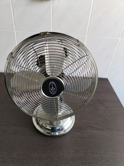Ventoinha de mesa em metal "Princess"