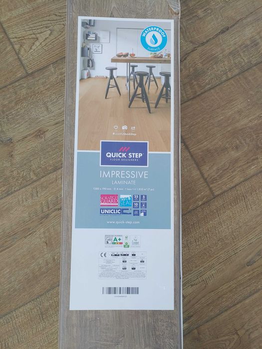 Panel podłogowy Quick Step IM1850 Dąb skrobany brązowy