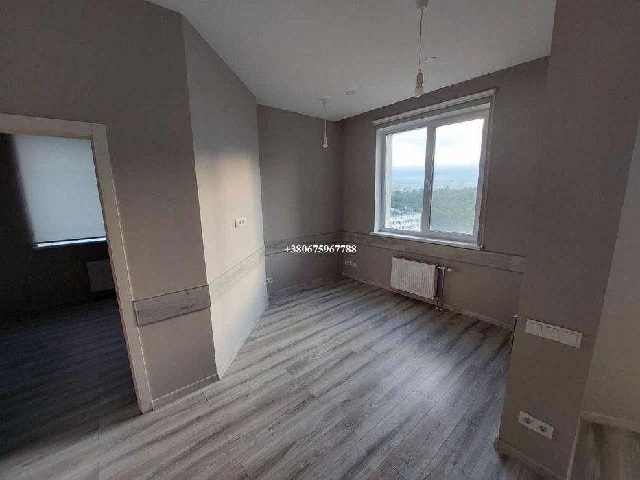 Офісне приміщення Берестейський проспект 26 Smart Plaza Polytech