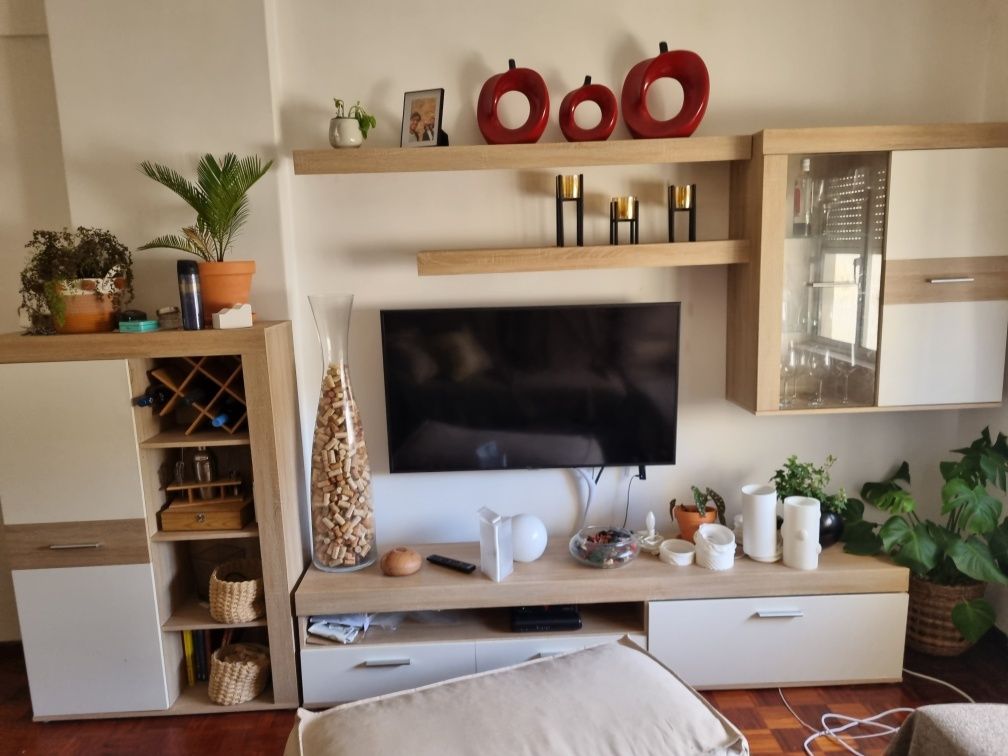Estante de Sala armário de bebidas e cristaleira
