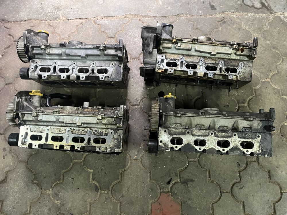 Гбц головка блоку циліндрів Рено Дачія 1.6 1.8 16v